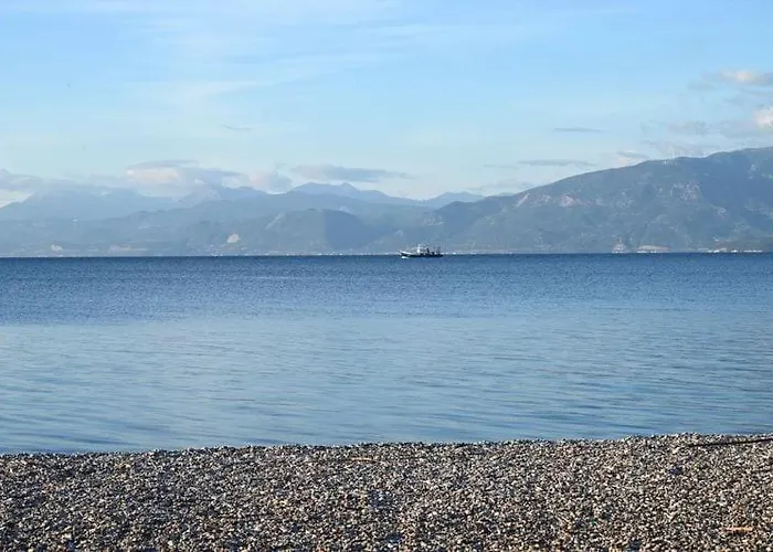 Spiti Ostria 9 Seaside Maisonette Égio